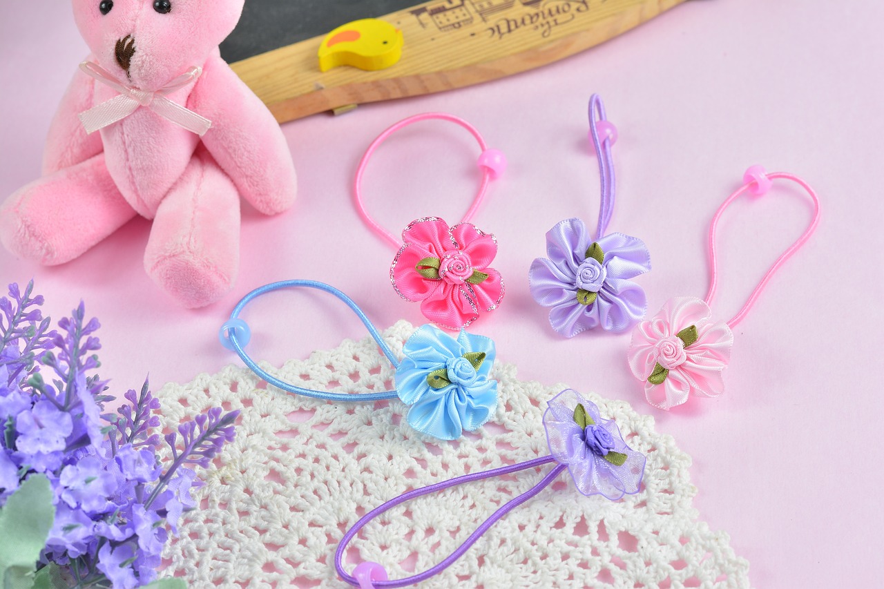 DIY Upcycle Project Ideas for Old CD Cases